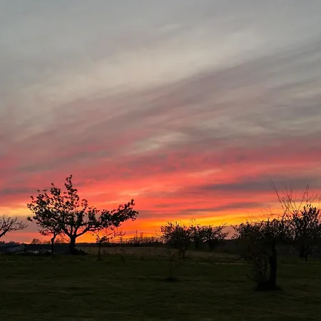 Hébergement de vacances Belle Maison à La Campagne Proche Bordeaux Toulouse Limitrophe Dordogne Lot Et Garonne Gironde